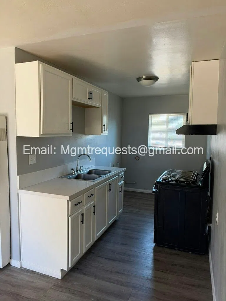 427 West 3rd Street, Unit 429 B — Photo 4