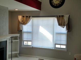 282 Falcon Ridge Way S, Hamburg, NJ 07419