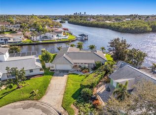 1308 50th Ave NE, Saint Petersburg, FL 33703