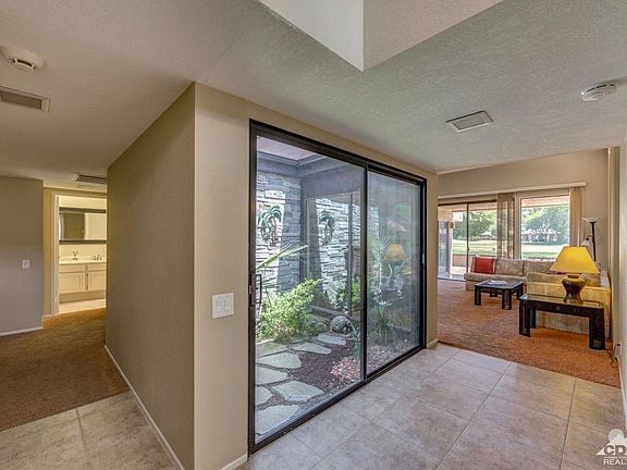 3rd image of 2940 Calle Arandas