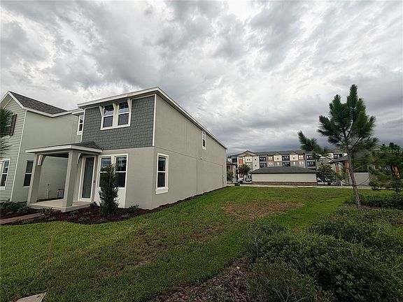 4th image of 201 Station Ln