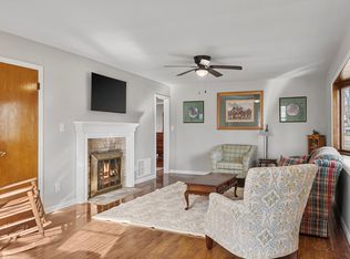 23 Bob O Link Dr, Springfield, IL 62702