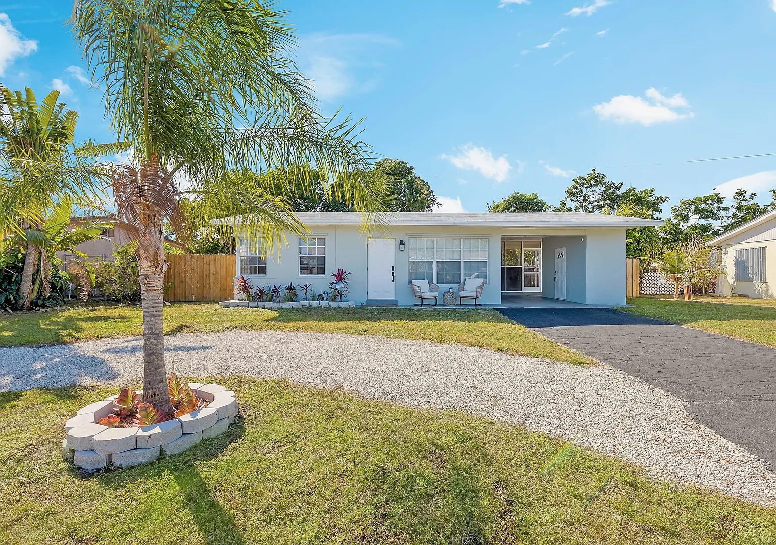 Cozy 2 bdr Near beach with BBQ Grill & Firepit — Photo 2