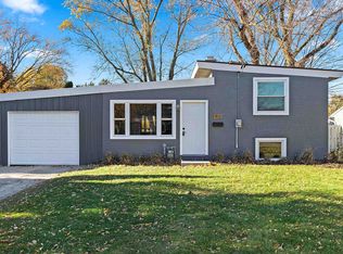 410 S Locust St, Green Bay, WI 54303