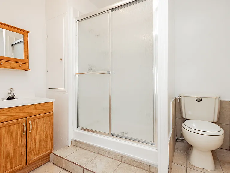 3969 Manford Cir — Photo 64