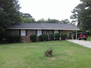 15 W Keel St, Oxford, GA 30054