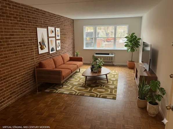 122 Prospect Park South West image 1 of 14