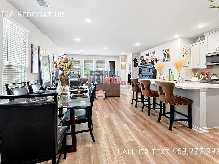 1116 Redcoat Dr — Photo 20