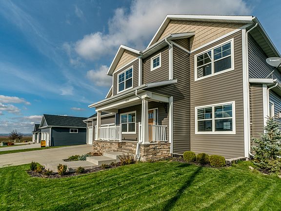 3rd image of 5213 Cornice Dr