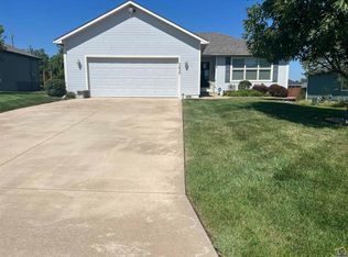 3438 NW 38th Ter, Topeka, KS 66618