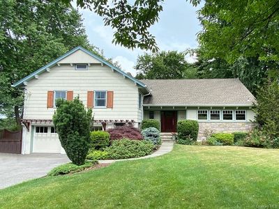 564 The Pkwy, Mamaroneck, NY, 10543