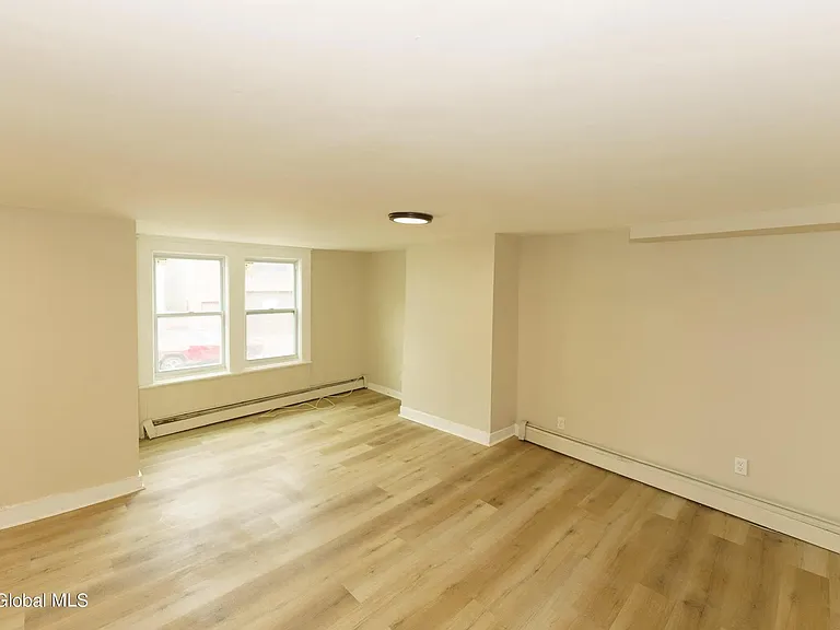 59 Bradford St — Photo 4