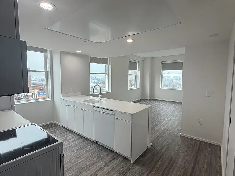Market District Lofts — Photo 21