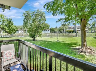 7935 SW 86th St APT 808B, Miami, FL 33143