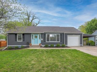 6940 Horton St, Overland Park, KS 66204
