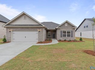 129 Headen Ln, Huntsville, AL 35811