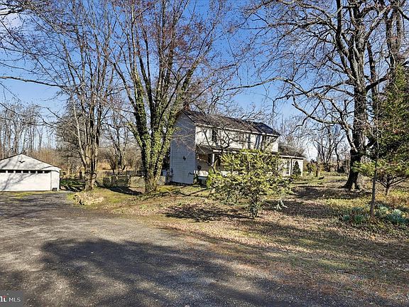 5th image of 3863 Rectortown Rd