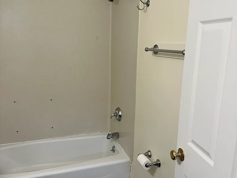 127 Mill St — Photo 16