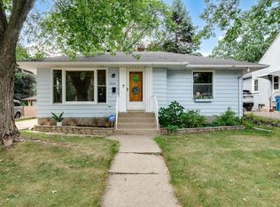 306 Butler Ave E, West Saint Paul, MN 55118