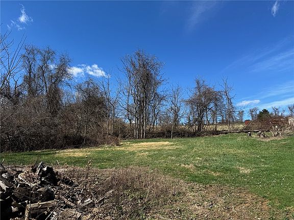 4th image of 744 Frbk Herbert Rd