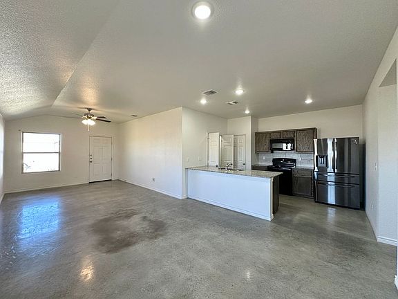 4th image of 5814 Harriet Tubman Ave #B