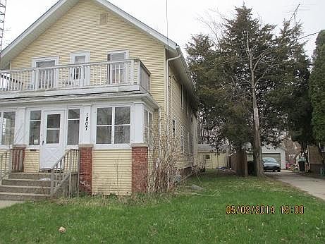 2nd image of 1807 50th St