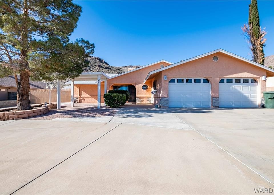 1st image of 4823 Christy Dr