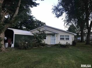 1106 Rutledge St, Pawnee, IL 62558