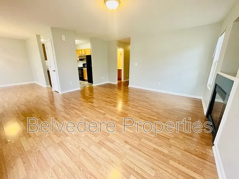 405 N Dudley St — Photo 3