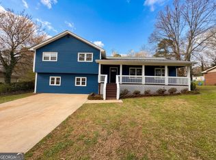 1272 Owen Cir, Sugar Hill, GA 30518