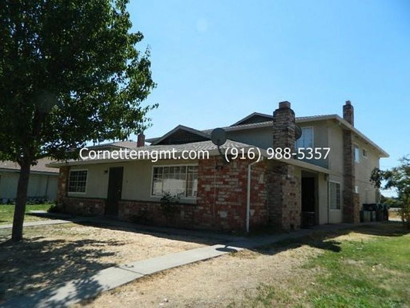 2nd image of 124 Nedra Ct APT 1