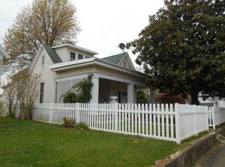 536 W Calhoun St, Springfield, MO 65802