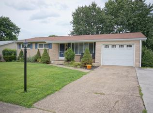 4708 Danbury Rd, Harrisburg, PA 17109