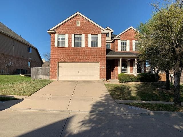 1st image of 1020 Long Pointe Ave