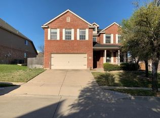 1020 Long Pointe Ave, Fort Worth, TX 76108