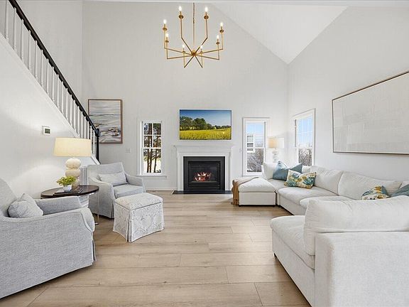 5th image of 1440 Chelton Oaks Pl