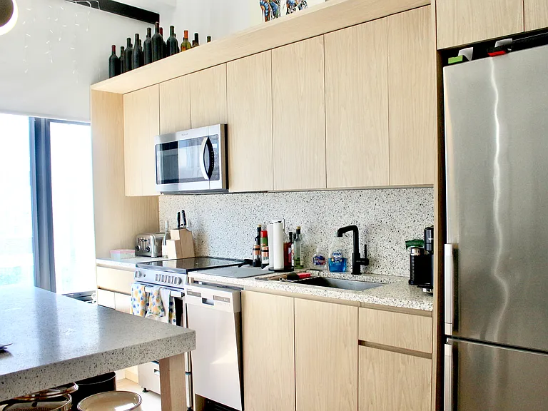1961 N Milwaukee Ave #210 — Photo 13