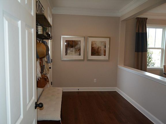 Another view of Entryway (( Picture from model for referenc