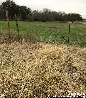 2nd image of 1802 Tierra Mesa