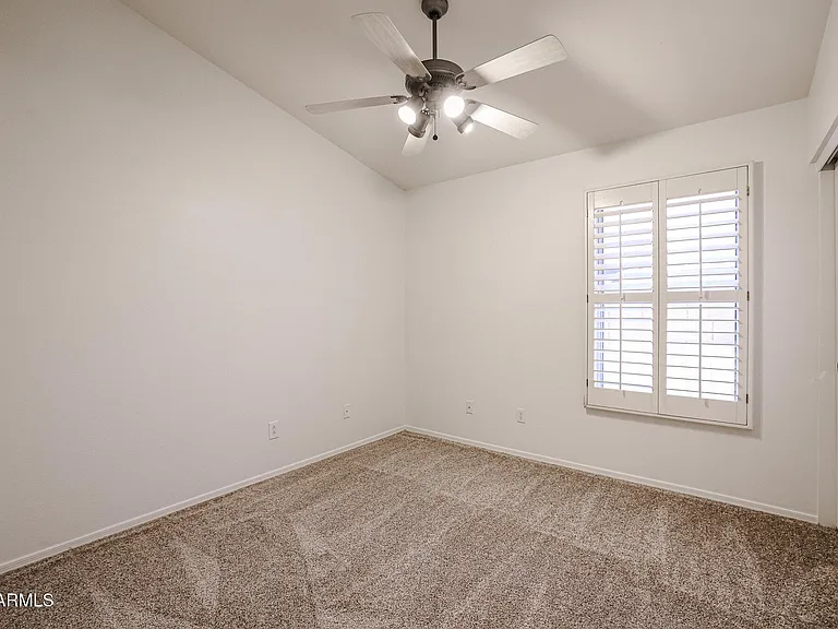 9833 W Yukon Dr — Photo 8