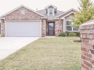 371 Ne 19th Place, Newcastle, OK 73065