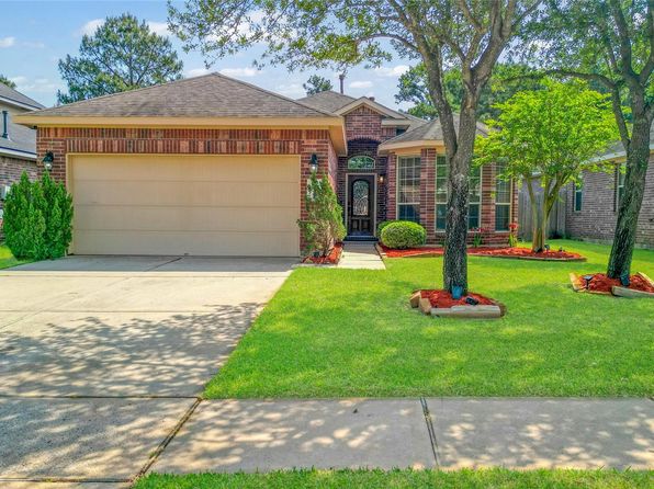 14718 Palladio Dr, Cypress, TX 77429