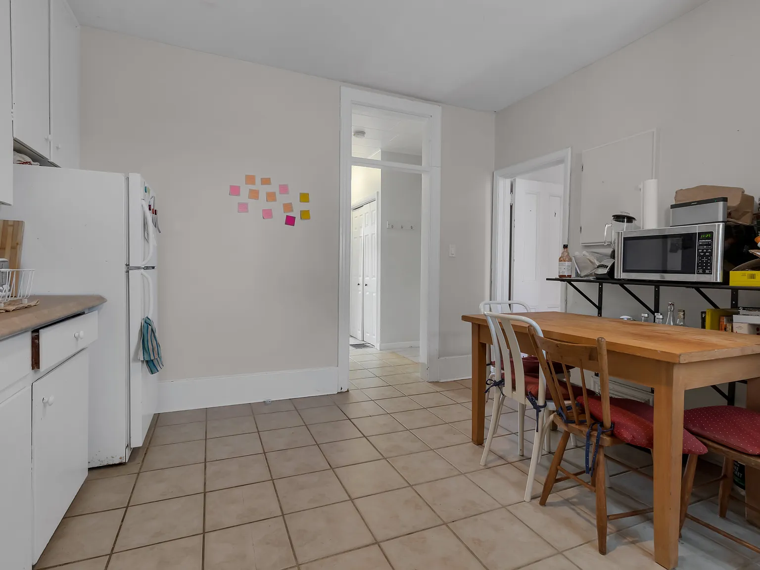 75 Rideau Street Kingston — Photo 2