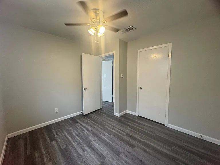 204 W Garden Dr — Photo 20