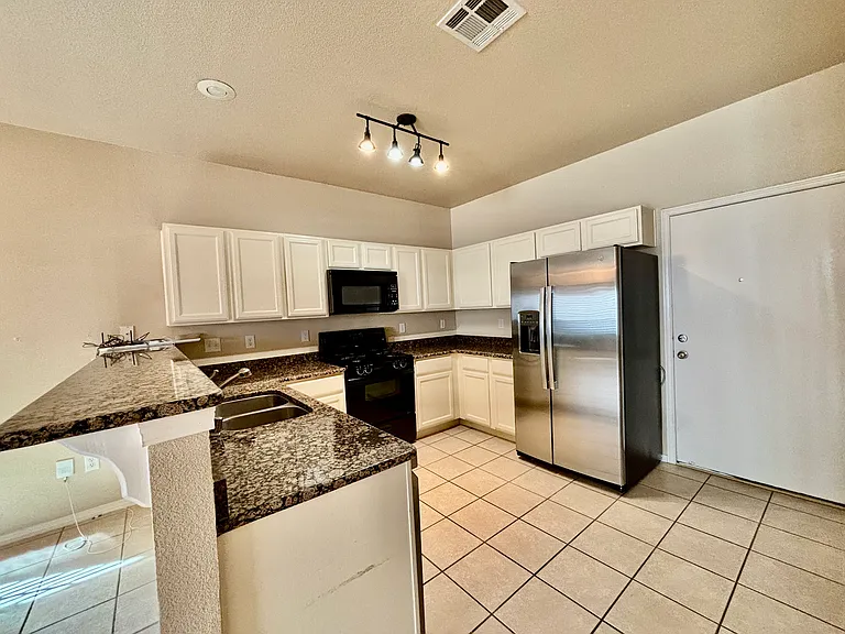 5810 Redstone Mesa Ct — Photo 7
