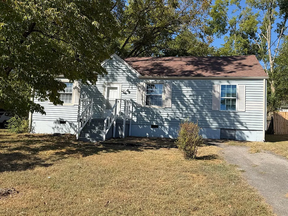 62 Lutie St