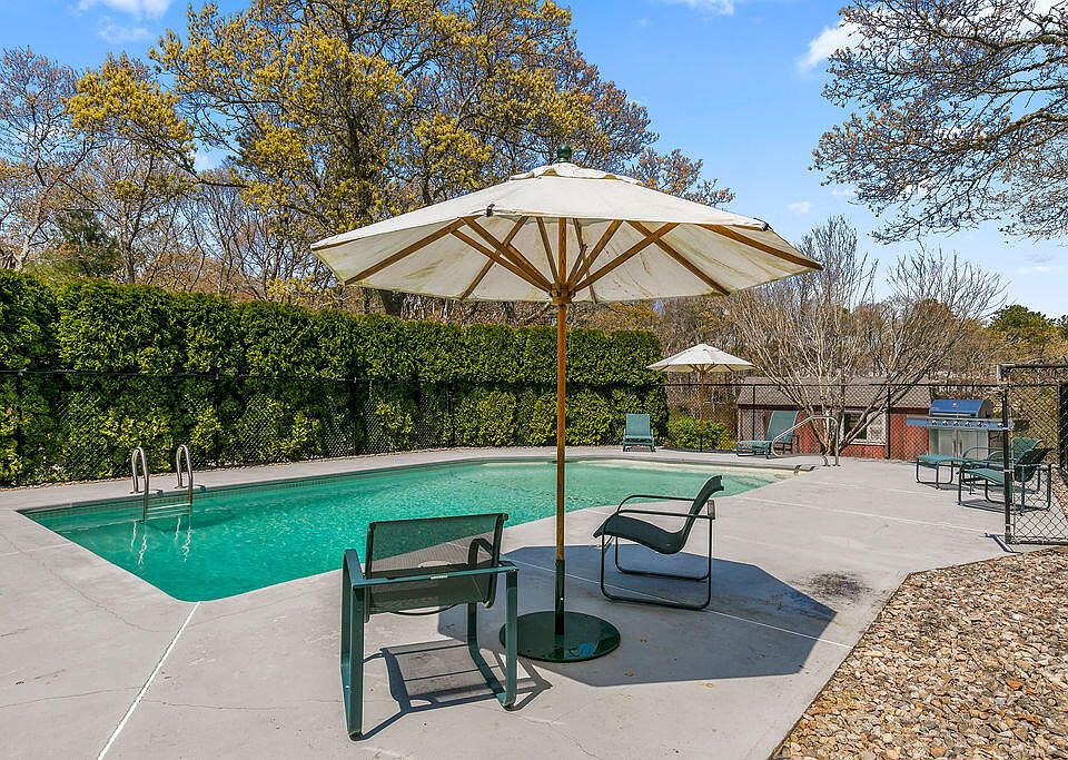 6 Peyton Place, East Falmouth, MA 02536 Zillow