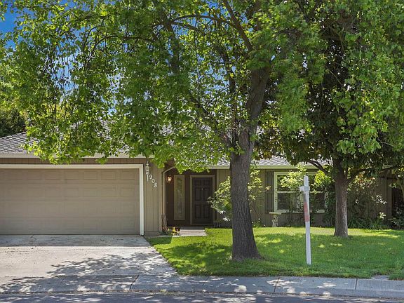 2nd image of 908 Shadow Creek Dr
