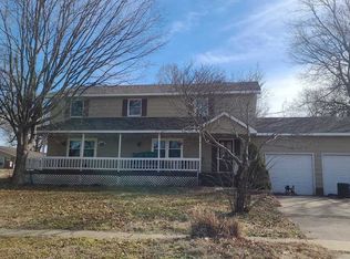 204 N Webster Ave, Ash Grove, MO 65604