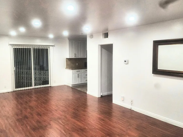 312 N Louise St #108 — Photo 39